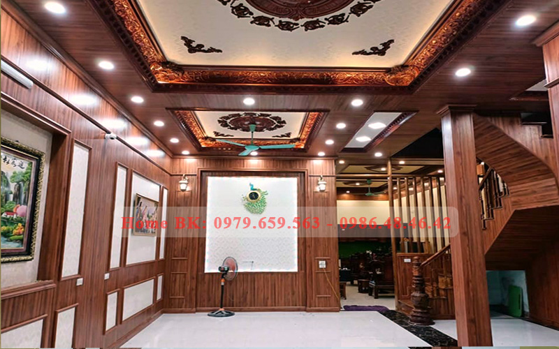 Ốp nhựa giả gỗ phòng khách đẹp