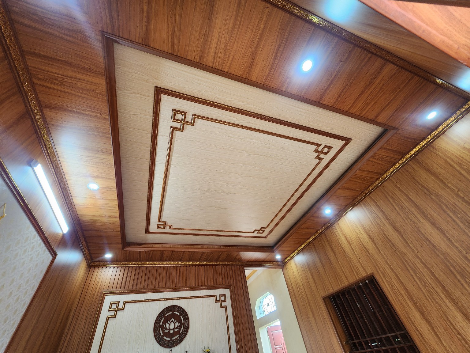 thi công trần nhựa bắc giang